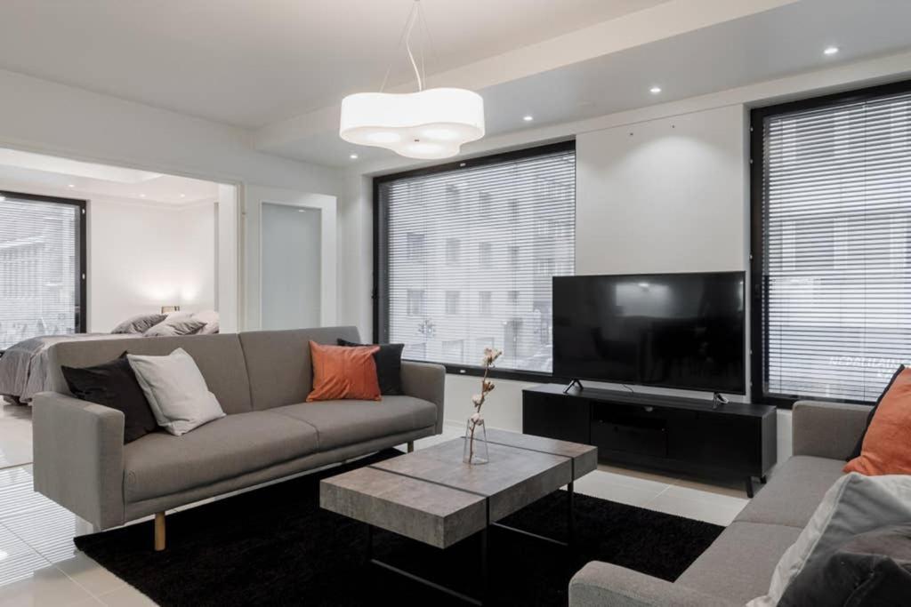 Sleek And Spacious 3 Bedroom Apartment In City Centre Хельсинки Экстерьер фото